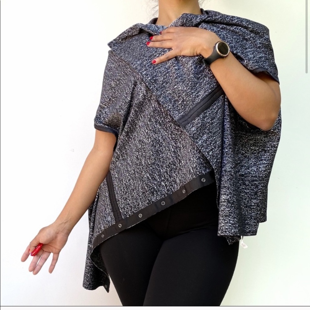 Lululemon Multi-Use Shawl Scarf Large Wrap
